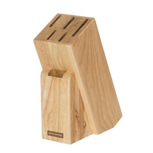 Woody Mbajtese thikash druri 6 vende